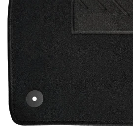 Skoda Octavia III 2012-2019 πατάκια μοκέτα Economy Plus μαύρα με 4 στρογγυλά κουμπώματα 4τμχ Skoda Octavia III 2012-2019 πατάκια μοκέτα Economy Plus μαύρα με 4 στρογγυλά κουμπώματα 4τμχ