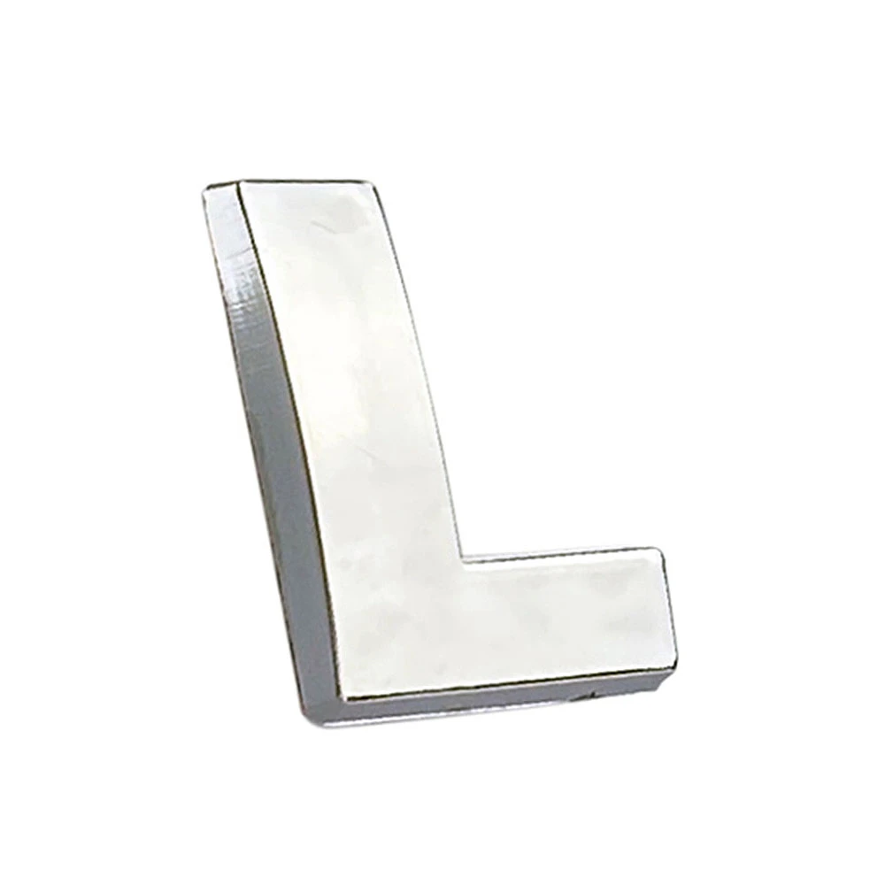 Αυτοκόλλητo γράμμα χρωμίου 3D "L" 2,7x2,5cm 1τμχ Αυτοκόλλητo γράμμα χρωμίου 3D "L" 2,7x2,5cm 1τμχ