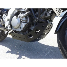 Ποδιά κινητήρα Suzuki DL650 V-Strom 2004-2011 σιδερένια μαύρη Ποδιά κινητήρα Suzuki DL650 V-Strom 2004-2011 σιδερένια μαύρη