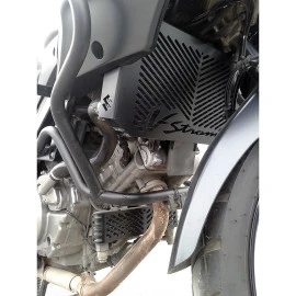 Σήτα ψυγείου λαδιού Suzuki DL650 V-Strom 2004-2011 ανοξείδωτο ατσάλι Σήτα ψυγείου λαδιού Suzuki DL650 V-Strom 2004-2011 ανοξείδωτο ατσάλι
