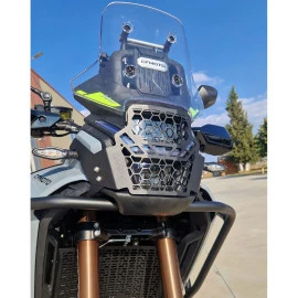 CF MOTO 450MT 2023-2025 προστατευτική σήτα φαναριού CF MOTO 450MT 2023-2025 προστατευτική σήτα φαναριού