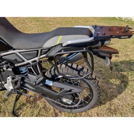 CF MOTO 450MT 2023-2025 κάγκελα σαμαριών CF MOTO 450MT 2023-2025 κάγκελα σαμαριών
