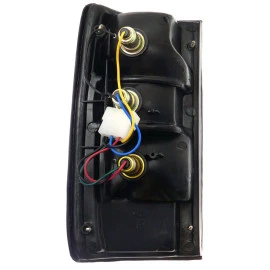 Πίσω φανάρι Toyota Hilux RN85/YN85/LN85/YN110/LN110 1988-1997 δεξί 1τμχ Πίσω φανάρι Toyota Hilux RN85/YN85/LN85/YN110/LN110 1988-1997 δεξί 1τμχ