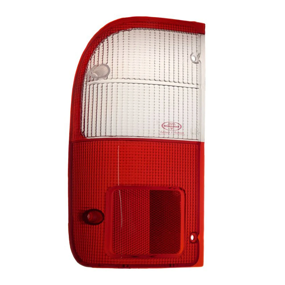 Πλαστικό πίσω φαναριού Toyota Hilux 1997-2001 αριστερό Πλαστικό πίσω φαναριού Toyota Hilux 1997-2001 αριστερό