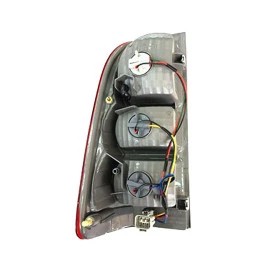 Πίσω φανάρι Toyota Hilux Vigo 2004-2011 δεξί με φανό όπισθεν 1τμχ Πίσω φανάρι Toyota Hilux Vigo 2004-2011 δεξί με φανό όπισθεν 1τμχ