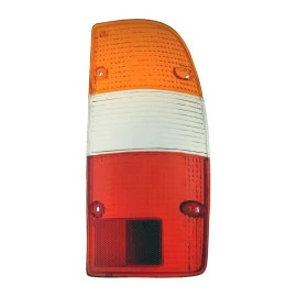 Πλαστικό πίσω φαναριού Mazda B2500 1997-2003 δεξί Πλαστικό πίσω φαναριού Mazda B2500 1997-2003 δεξί