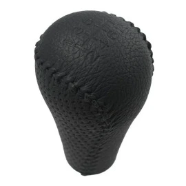 Πόμολο λεβιέ 6 ταχυτήτων Nissan Navara D40 - μαύρο δέρμα (1τμχ) Πόμολο λεβιέ 6 ταχυτήτων Nissan Navara D40 - μαύρο δέρμα (1τμχ)