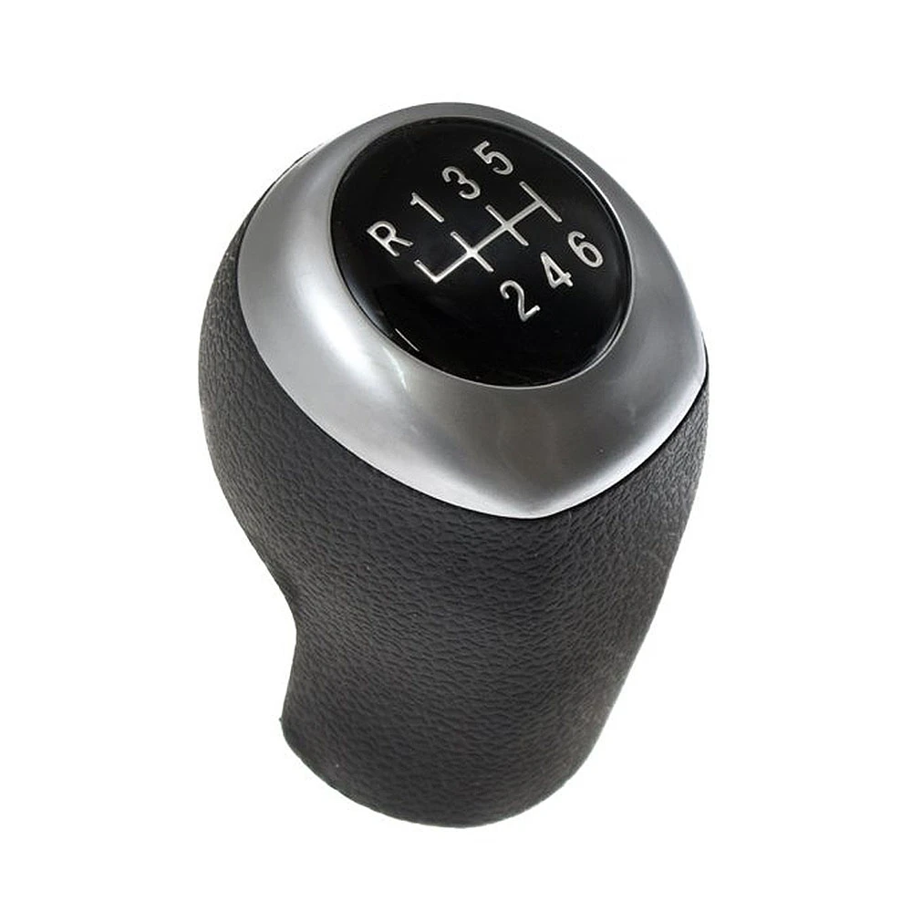 Πόμολο λεβιέ 6 ταχυτήτων Hyundai i20 (2008-2014) / i30 (2011-2015) - μαύρο με ασημί καπάκι (1τμχ) Πόμολο λεβιέ 6 ταχυτήτων Hyundai i20 (2008-2014) / i30 (2011-2015) - μαύρο με ασημί καπάκι (1τμχ)