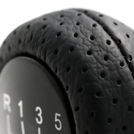 Πόμολο λεβιέ 6 ταχυτήτων για BMW μαύρο δέρμα τρυπητό (1τμχ) Πόμολο λεβιέ 6 ταχυτήτων για BMW μαύρο δέρμα τρυπητό (1τμχ)