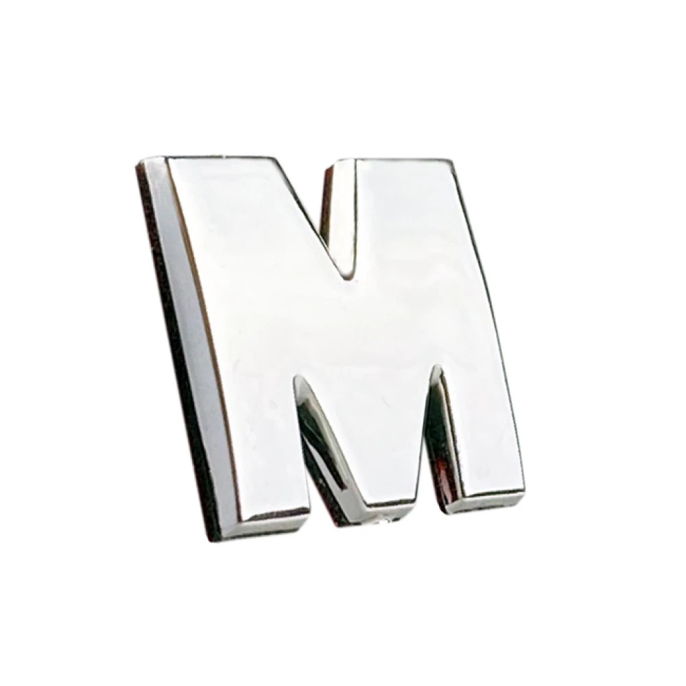 Αυτοκόλλητo γράμμα χρωμίου 3D "M" 2,7x2,5cm 1τμχ Αυτοκόλλητo γράμμα χρωμίου 3D "M" 2,7x2,5cm 1τμχ