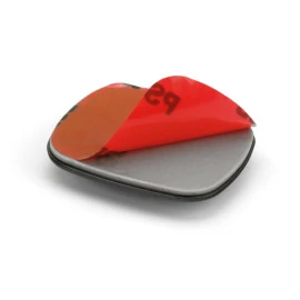 Αυτοκόλλητος αντάπτορας κινητού Optiline Universal εφαρμογής σε μαύρο χρώμα με διαστάσεις 39 x 46,5 mm και σύστημα Duolock