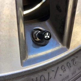 Καπάκια βαλβίδων αυτοκινήτου με μπρελόκ Mitsubishi 5τμχ Καπάκια βαλβίδων αυτοκινήτου με μπρελόκ Mitsubishi 5τμχ