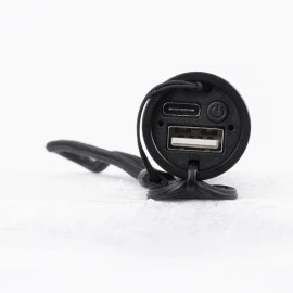 GloboStar® 79029 φορητός φακός χειρός επαναφορτιζόμενος LED CREE XM-L2 T6 10W 1000lm Zoom 1° έως 60° μοιρών με 1 x 18650 μπαταρία 1200mAh USB 2.0 πτυσσόμενος & 3 Modes Power Bank αδιάβροχο IP54 ψυχρό λευκό 6000K GloboStar® 79029 φορητός φακός χειρός επαναφορτιζόμενος LED CREE XM-L2 T6 10W 1000lm Zoom 1° έως 60° μοιρών με 1 x 18650 μπαταρία 1200mAh USB 2.0 πτυσσόμενος & 3 Modes Power Bank αδιάβροχο IP54 ψυχρό λευκό 6000K