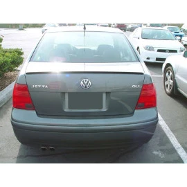 Lip spoiler για πορτ-μπαγκάζ για Vw Passat B5/B5.5 (1997-2005) Lip spoiler για πορτ-μπαγκάζ για Vw Passat B5/B5.5 (1997-2005)