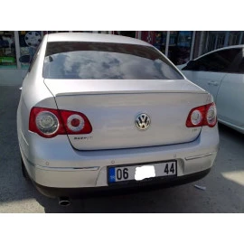 Lip spoiler πορτ - μπαγκάζ για Vw Passat B6 (2005+) Lip spoiler πορτ - μπαγκάζ για Vw Passat B6 (2005+)